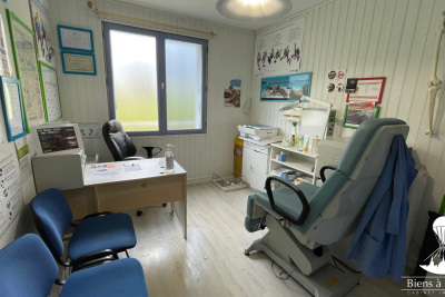 Commerce à vendre à NANTES Petit Bois - 5 pièces - 100 m² 