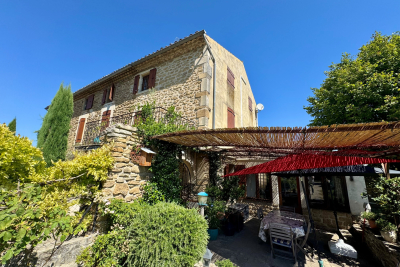 Maison &agrave; vendre &agrave; RICHERENCHES  - 11 pi&egrave;ces - 257 m&sup2; 