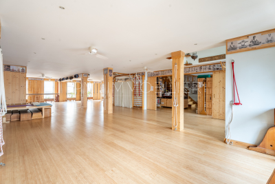 Commerce à vendre à MARSEILLE 4EME  - 4 pièces - 256 m² 