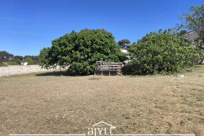 terrain à vendre à AUBAGNE Centre - 6 pièces  