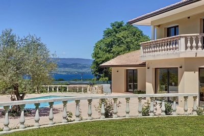 Maison à vendre à MESSERY Douvaine - 6 pièces - 320 m² 