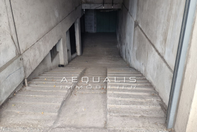 Parking/Garage à vendre à St-Laurent-du-Var   8 m² 