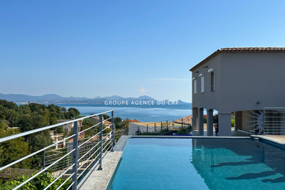 House for sale in LES ISSAMBRES  - 7 rooms - 240 m² 