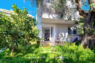 Maison à vendre à Cannes  - 9 pièces 400 m² 
