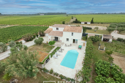 Maison à vendre à GALLICIAN Saint-Maximin - 10 pièces - 302 m² 