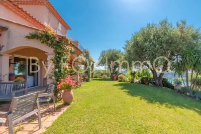 Maison à vendre plain pied et vue mer alpes maritimes 