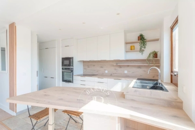 Appartement à vendre à LE CHESNAY  - 2 pièces - 55 m² 