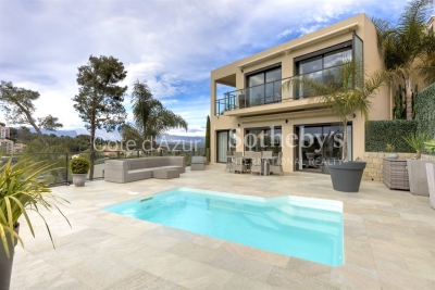 Maison à vendre à VALLAURIS  - 4 pièces - 115 m² 