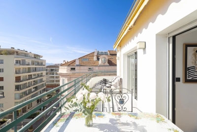 Apartment for sale in CANNES  - 3 rooms - 47 m&sup2; 