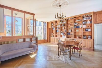 Appartement &agrave; vendre &agrave; PARIS 1ER Saint-Germain l'Auxerrois 1 - 5 pi&egrave;ces - 94 m&sup2; 