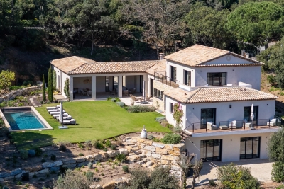 Maison &agrave; vendre &agrave; LA CROIX-VALMER Le Jonquet - 7 pi&egrave;ces - 376 m&sup2; 