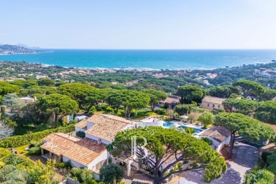 Maison &agrave; vendre &agrave; STE-MAXIME   - 260 m&sup2; 