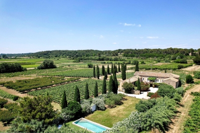 Maison à vendre à UZÈS Les Amoureux - 12 pièces - 356 m² 