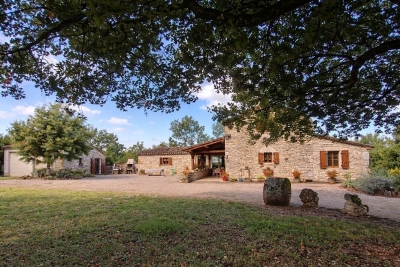 Maison &agrave; vendre &agrave; CAYLUS  - 6 pi&egrave;ces - 120 m&sup2; 