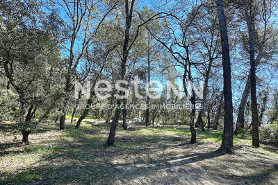 terrain à vendre à Lorgues   2083 m² 