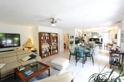 Appartement à vendre à ANGLET Bassussarry - 4 pièces - 129 m² 