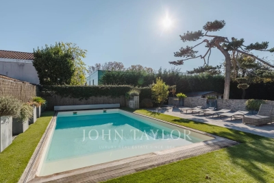 Maison &agrave; vendre &agrave; LE BOUSCAT  - 10 pi&egrave;ces - 300 m&sup2; 