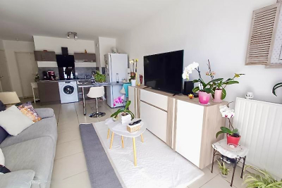 Appartement à vendre appartement 5 pieces saint laurent var 