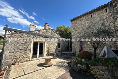Maison à vendre à CHANTEMERLE LES GRIGNAN  - 5 pièces - 156 m² 