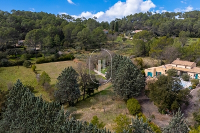 Maison à vendre garage jardin pied lorgues