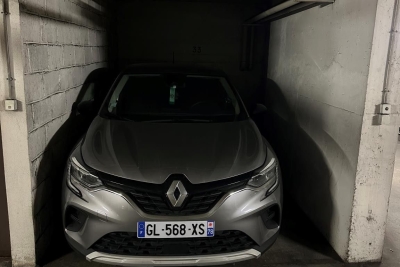 Parking/Garage à vendre à PARIS 16EME    