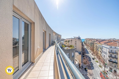 Appartement à vendre à NICE Bischoffsheim - 3 pièces - 60 m² 