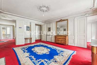 Appartement à vendre à PARIS 8EME Seine et Berges 2 - 6 pièces - 151 m² 