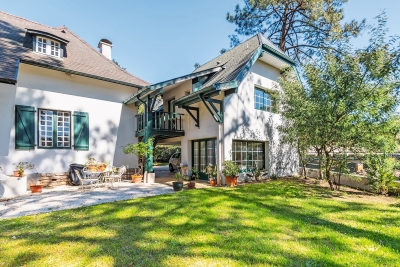 House for sale in HOSSEGOR  - 8 rooms - 192 m&sup2; 