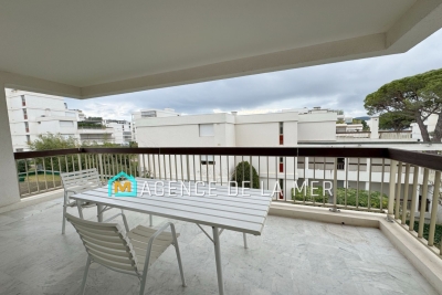Appartement &agrave; vendre &agrave; MANDELIEU-LA-NAPOULE  - 2 pi&egrave;ces - 53 m&sup2; 