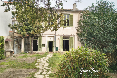 Maison &agrave; vendre &agrave; NÎMES Camplanier - 7 pi&egrave;ces - 182 m&sup2; 