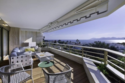 Appartement à vendre à CANNES Croisette-Palm-Beach - 4 pièces - 127 m² 
