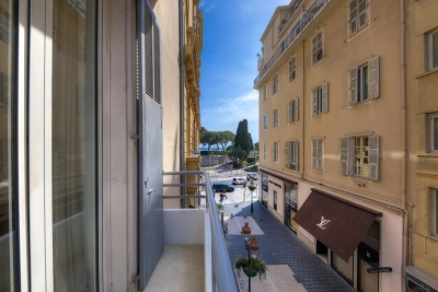 Appartement à vendre ascenseur nice centre nice 