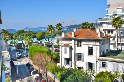 Appartement à vendre à JUAN-LES-PINS La Californie - 4 pièces - 94 m² 