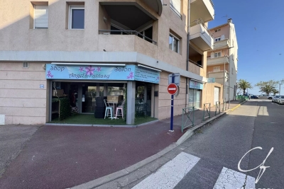 Commerce &agrave; vendre &agrave; FRÉJUS Le Rouve Gailleux le Val d'Arenc - 1 pi&egrave;ces - 50 m&sup2; 