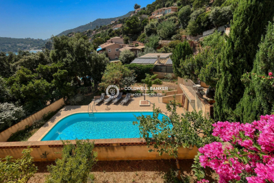 House for sale in RAYOL-CANADEL-SUR-MER  - 8 rooms - 300 m² 