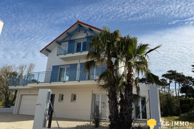 Maison à vendre à ST PALAIS SUR MER Sud - 6 pièces - 170 m² 