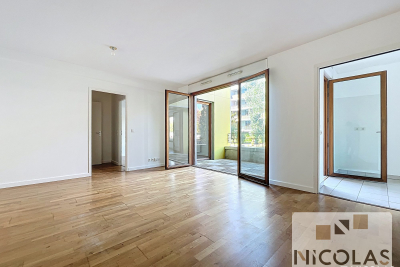 Appartement à vendre à BORDEAUX Saint-Pardon-de-Conques - 4 pièces - 82 m² 