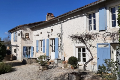 Maison &agrave; vendre &agrave; ST PAUL LIZONNE  - 9 pi&egrave;ces - 268 m&sup2; 