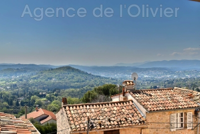 Maison à vendre à MAGAGNOSC Saint-Philippe - 5 pièces - 157 m² 