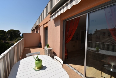Appartement à vendre à ST-RAPHAËL Valescure Est-Aiguebonne - 2 pièces - 42 m² 