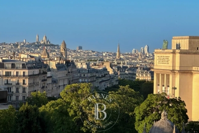 Appartement à vendre à PARIS 16EME Saint-Vincent de Paul 5 - 3 pièces - 90 m² 