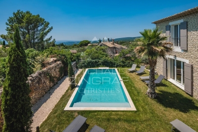 House to rent in GORDES  - 7 rooms - 280 m² 