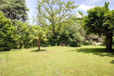 Maison à vendre à OULLINS  - 7 pièces - 210 m² 