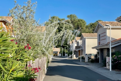 Maison à vendre à ANDERNOS-LES-BAINS Cavailles-Camparian - 4 pièces - 84 m² 