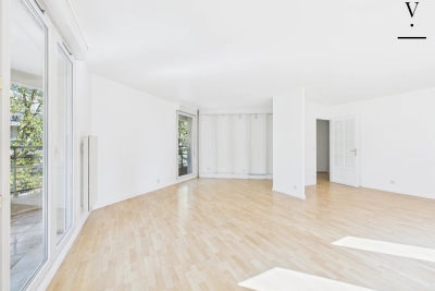 Appartement à vendre à PARIS 19EME Combat 2 - 4 pièces - 83 m² 