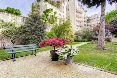 Bien à vendre à PARIS 15EME Picpus 17 - 3 pièces - 44 m² 