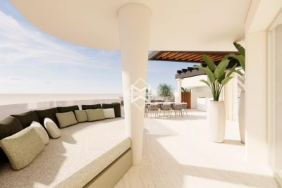 Appartement à vendre à VILLEFRANCHE-SUR-MER Le Lac - 3 pièces - 104 m² 