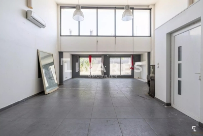 Appartement à vendre à MARSEILLE 1ER Le Village-L'Esperon - 2 pièces - 97 m² 