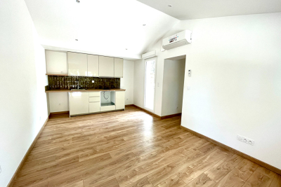 Maison à vendre à LAMBESC Le Village-L'Esperon - 2 pièces - 39 m² 