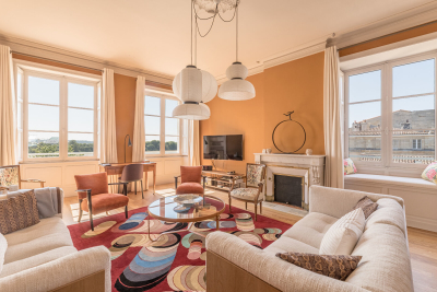 Apartment for sale in BORDEAUX  - 5 rooms - 185 m² 